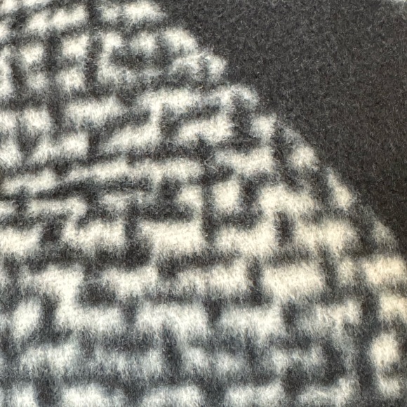 🩵IKE & BEHAR SHAWL/WRAP🩵 - Picture 5 of 5